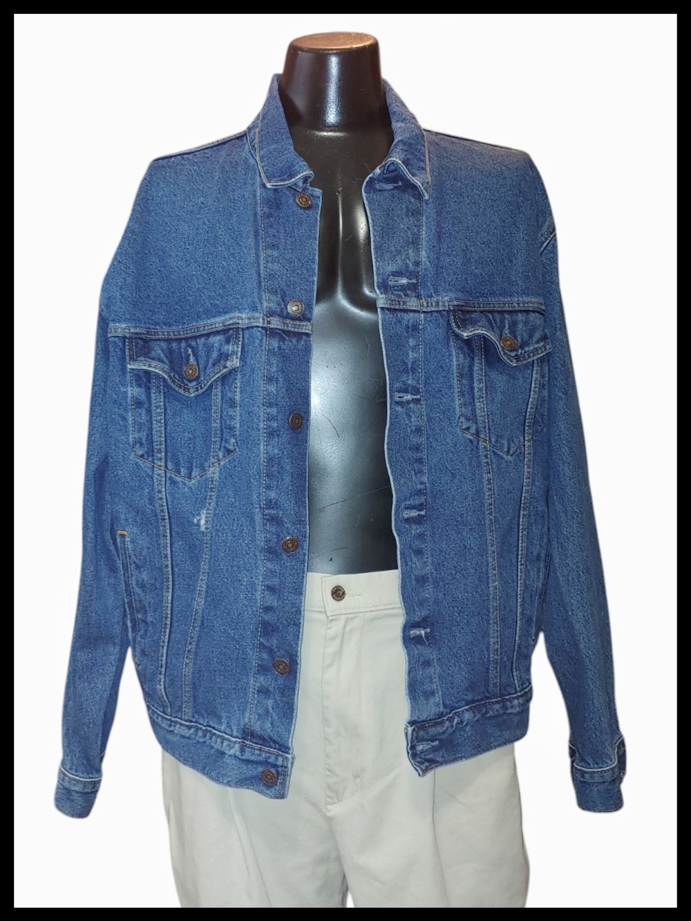Levi's Signature Denim Trucker Jacker *please read* - Picture 2 of 8